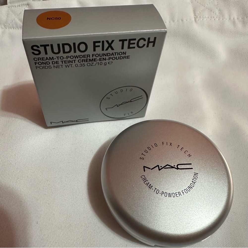 MAC Cosmetics studio fix tech cream-to-powder foundation - NC50